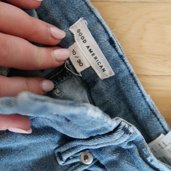 Good American - GOOD LEGS STRAIGHT JEANS - Picture 3 of 5